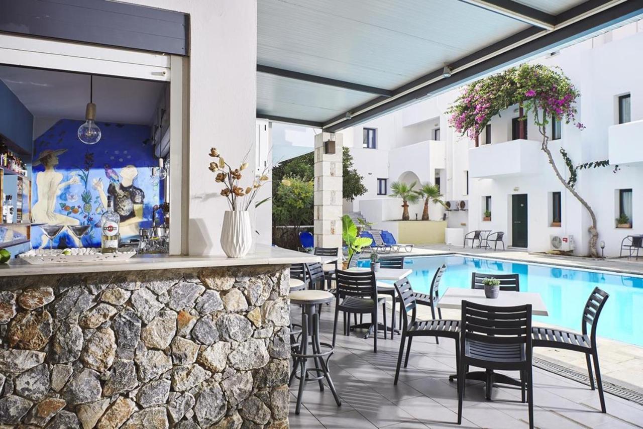 Eva Suites & Apartments Agia Marina  ภายนอก รูปภาพ