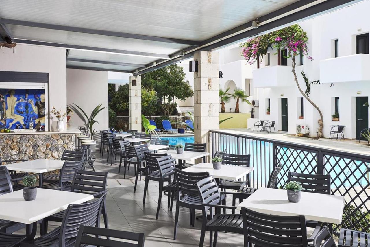 Eva Suites & Apartments Agia Marina  ภายนอก รูปภาพ