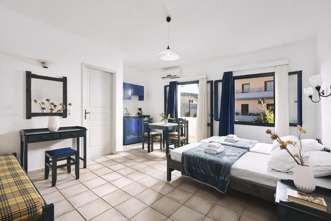 Eva Suites & Apartments Agia Marina  ภายนอก รูปภาพ